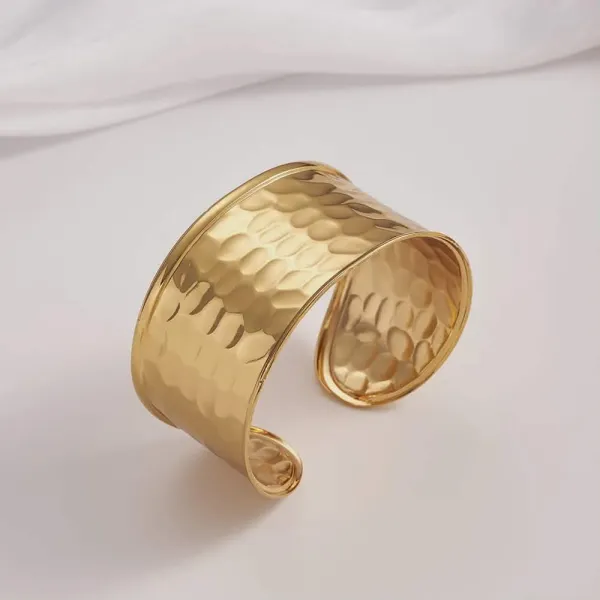 Βραχιόλι Χρυσό  Cuff Statement  -Meet me at the sunset  Σφυρήλατο & Minimal Σχεδιασμός.