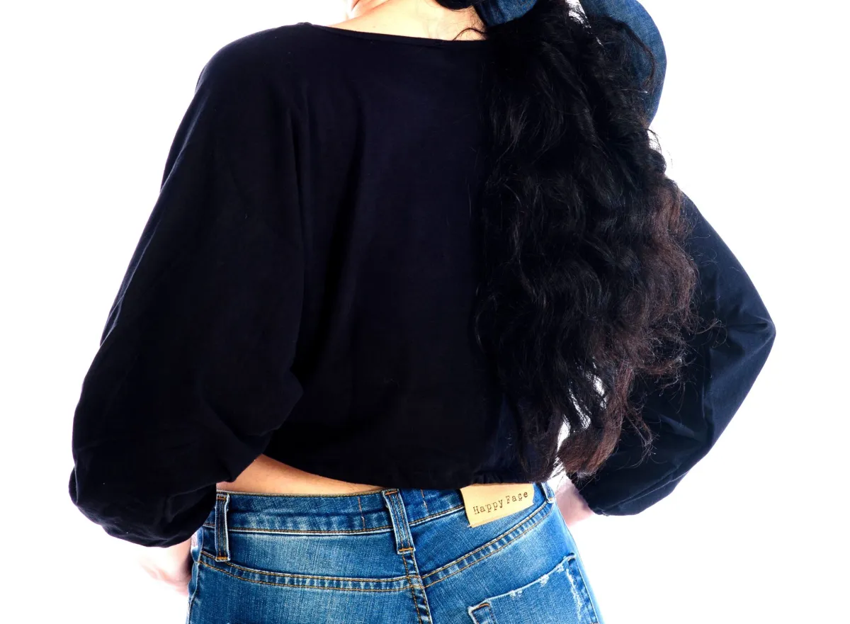 Sharks Bay Clothing Γυναικείο Μακρυμάνικο Crop Top - Μαύρο.
