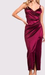 Sharks Bay Clothing Γυναικείο Σατέν Μίντι Φόρεμα με Κρουαζέ Σχέδιο - Μπορντό. - Image 3