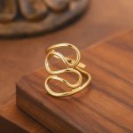 ​Γυναικείο Δαχτυλίδι "Abstract Wave" από Ανοξείδωτο Ατσάλι με Επιχρύσωση 18Κ - Sharks Bay.